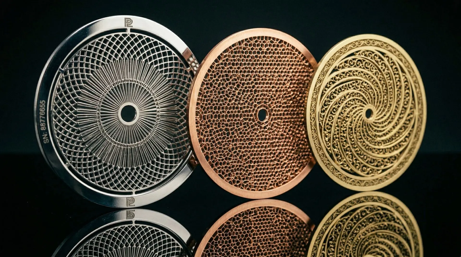 Filigrane Laserschneidteile aus Kupfer, Messing und Edelstahl – hochpräzise Gitterstrukturen und Mikroöffnungen aus dünnem Feinblech | C-SERVE